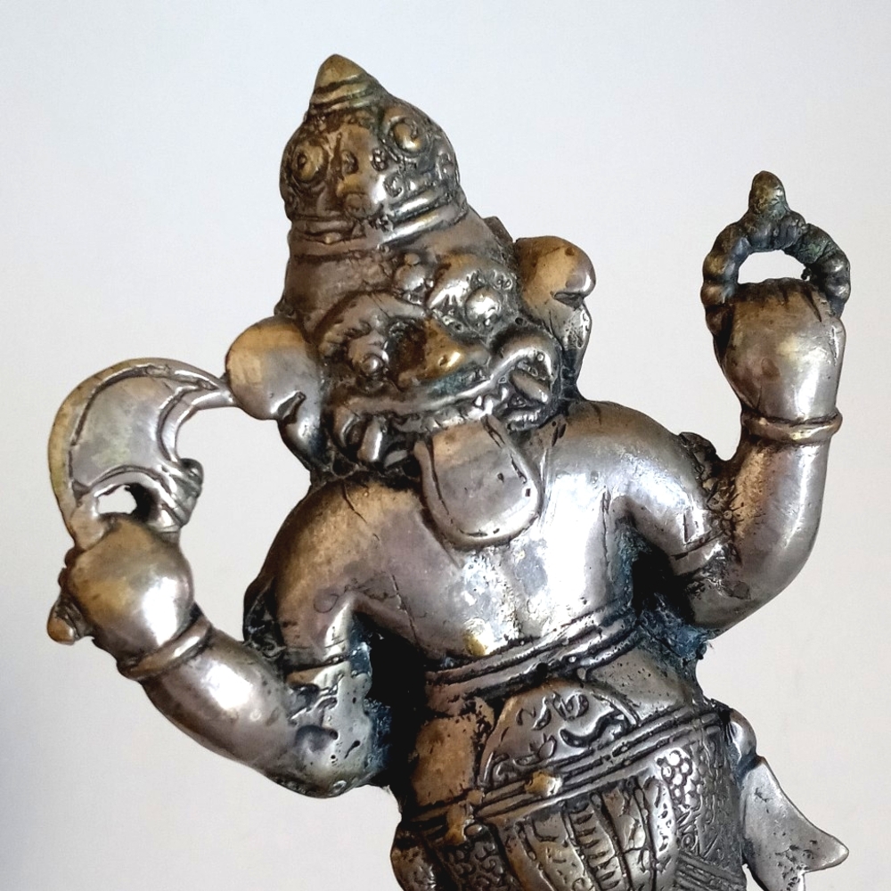 Antique Pewter Bronzed Brass Aged Silver Ganesh Statue 9" Tall - Picture 6 of 11